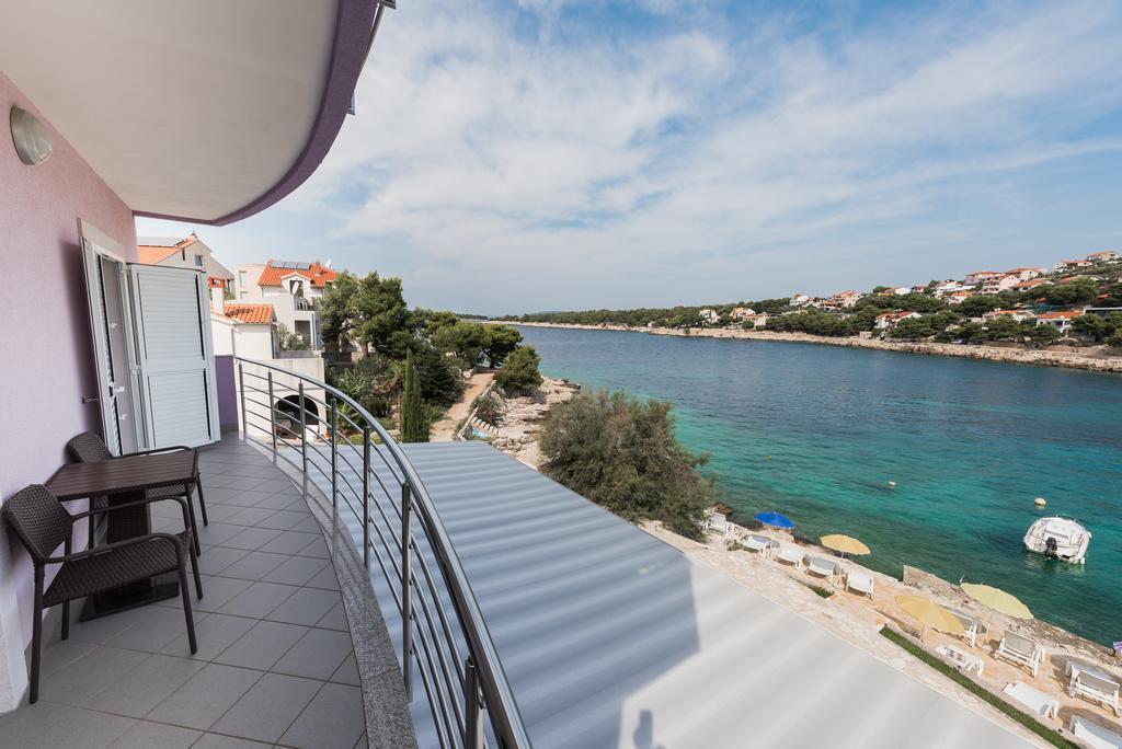 Apartment Dragan Grubišić Primošten Exterior foto